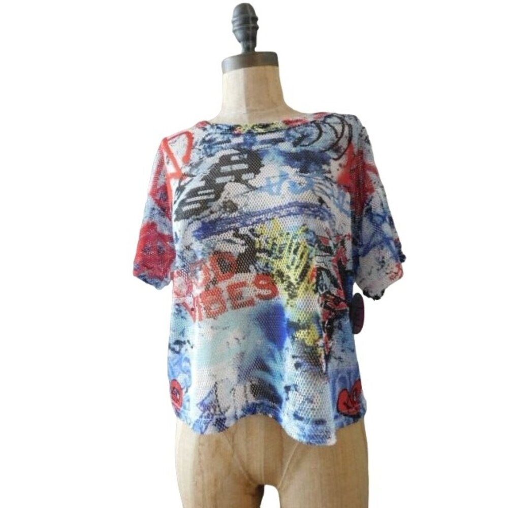 Full Circle Trends Size S Small Artsy Graffiti Style Semi Sheer Crop Top NWT
